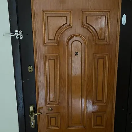 Διαμέρισμα Bakirkoey Boelgesinde Guezel Bir Daire *